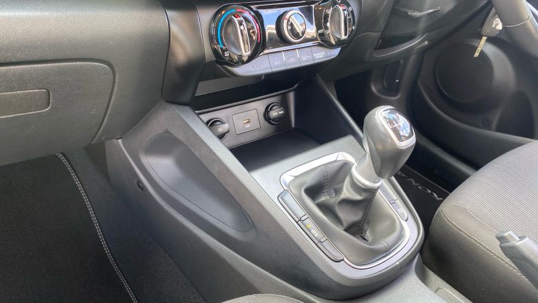 Hyundai Kona 1.0 TGDi 48V MHEV SE Connect 5dr Petrol Hatchback